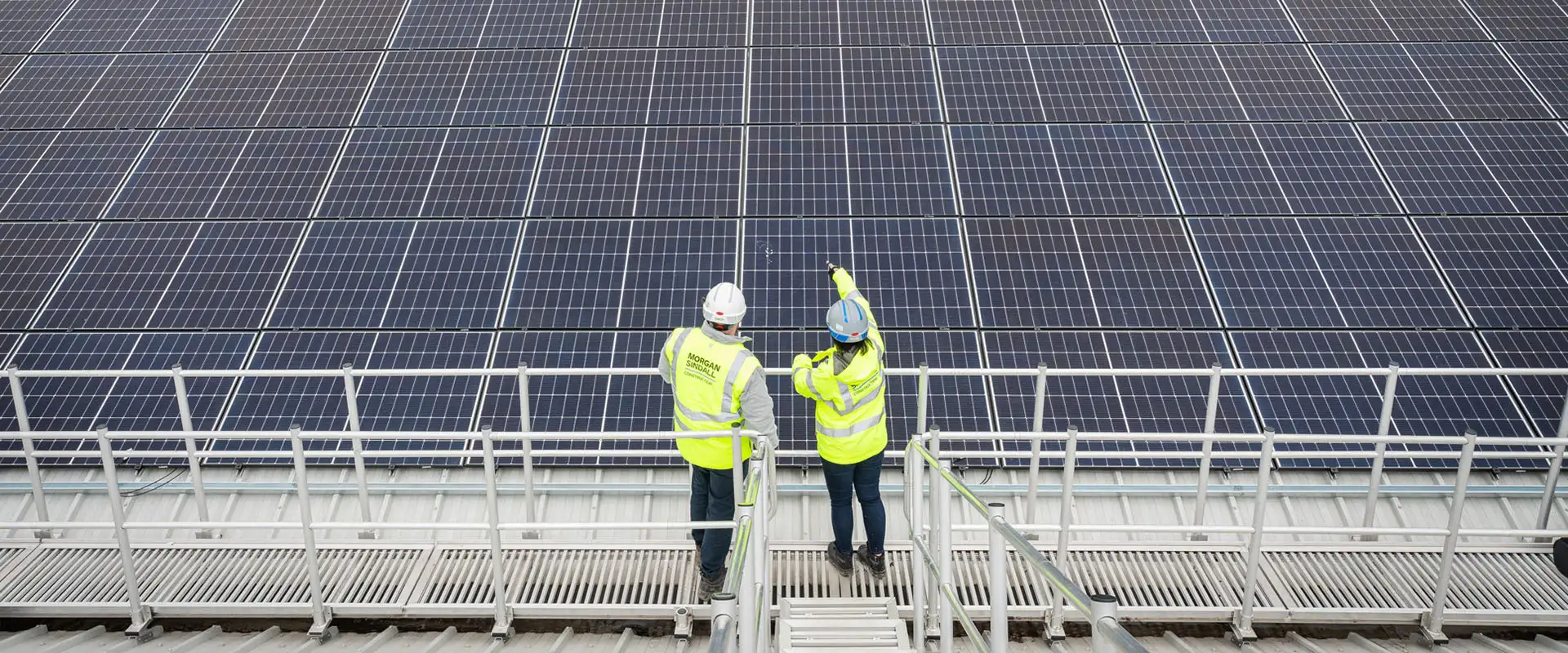 Solar array photographer
